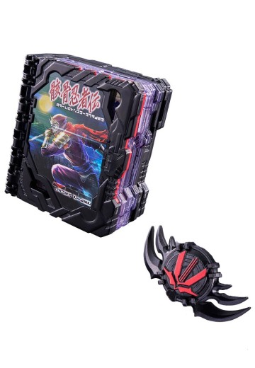 假面骑士圣刃系列 DX黑岚剑漆黑纹章+骸骨忍者传奇幻驱动书 | Hpoi手办维基