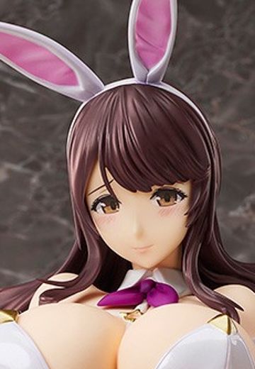 三柿野日和 白色兔女郎