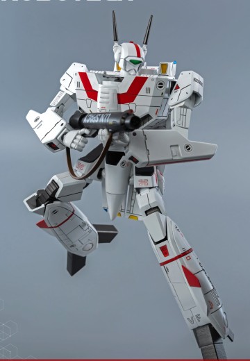 ROBO道 太空堡垒 VF-1J 变形战机（瑞克·卡特）