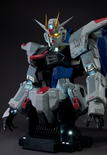 自由高达微缩模型“半身像” | Hpoi手办维基