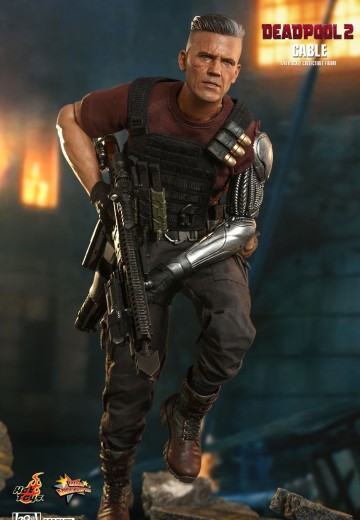 MMS583 死侍2：我爱我家 电索 珍藏人偶 | Hpoi手办维基