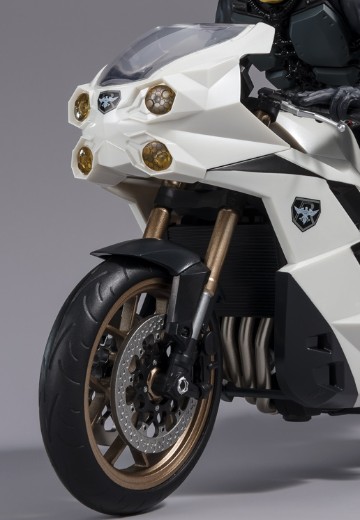 S.H.Figuarts  大量出没型变异飞蝗改造人专属旋风号（新·假面骑士） | Hpoi手办维基