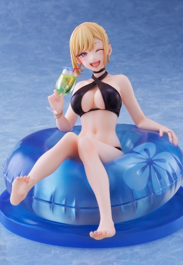 更衣人偶坠入爱河 喜多川海梦 夜间泳池