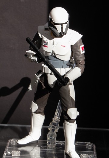 S.H.Figuarts 星球大战：曼达洛人 帝国盔甲突击兵 | Hpoi手办维基