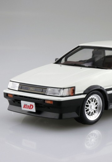 头文字D No.13 秋山涉 AE86Levin
