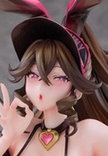 芹香 泳装兔女郎