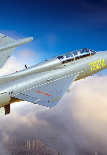 编号：02825 1/48 军用飞机系列 中国歼教-7A教练机