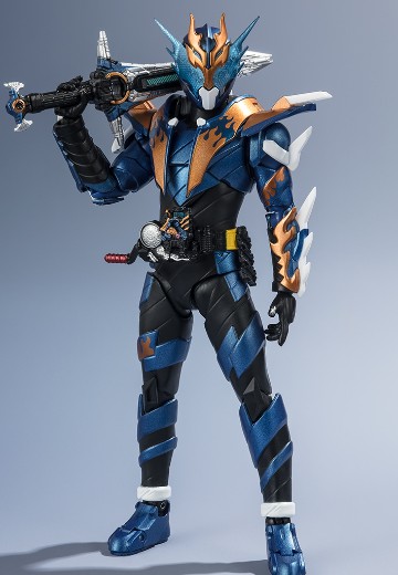 S.H.Figuarts 假面骑士克罗兹 平成世代版