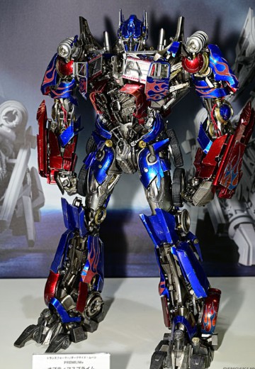 PREMIUM+ 变形金刚3 擎天柱