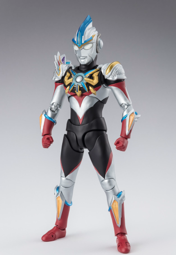 S.H.Figuarts 欧布奥特曼 三重形态 | Hpoi手办维基