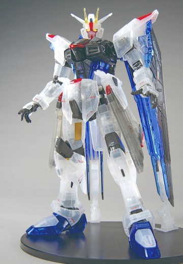 FULLMECHANICS 1/100 高达基地限定 自由高达 Ver.GCP（透明配色版） | Hpoi手办维基