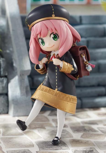 间谍过家家 ESPRESTO-校园装扮-阿尼亚·福杰