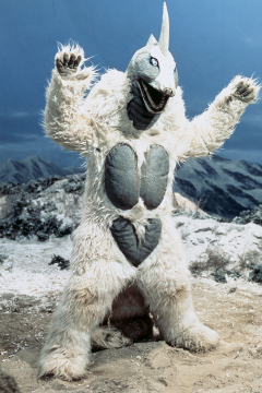 雪女怪兽 斯诺贡（暂译）