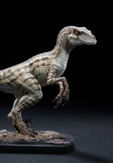 侏罗纪公园3 雌性迅猛龙