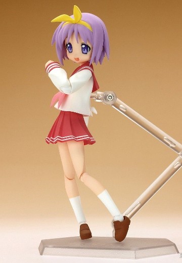 figma#012 幸运星 动画版 柊司 冬季校服 | Hpoi手办维基