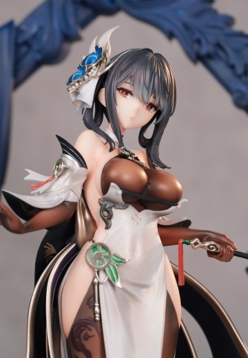 碧蓝航线 镇海·改 | Hpoi手办维基