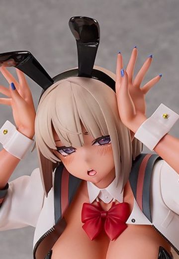 黑辣妹兔女郎前辈