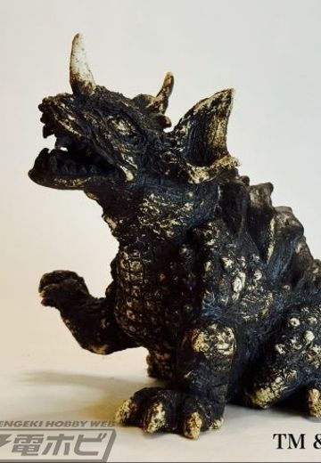 森雄茂陶艺作品 弗兰肯斯坦大战地底怪兽（1965） | Hpoi手办维基