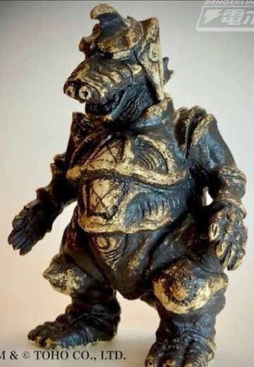 森雄茂陶艺作品 哥斯拉大战机械哥斯拉（1974） | Hpoi手办维基