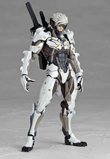 山口式转轮系列 No.140EX 潜龙谍影崛起：复仇 雷电 白色装甲 | Hpoi手办维基