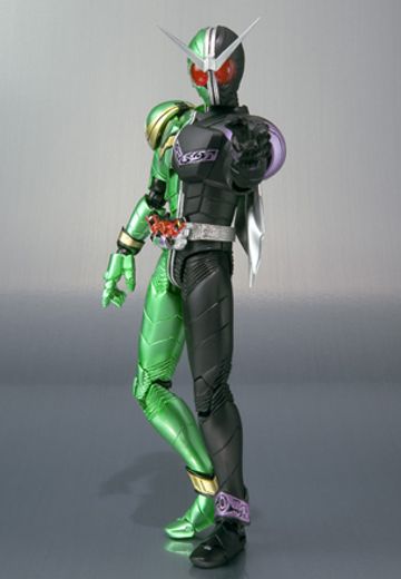 S.H.Figuarts 假面骑士双骑 疾风王牌形态 | Hpoi手办维基