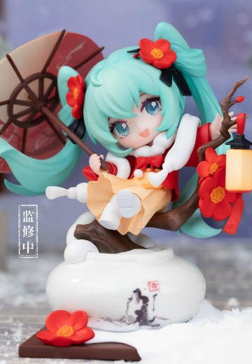 初音未来 Q版手办 雪映红梅
