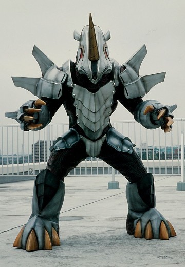 重钢之角（暂译）