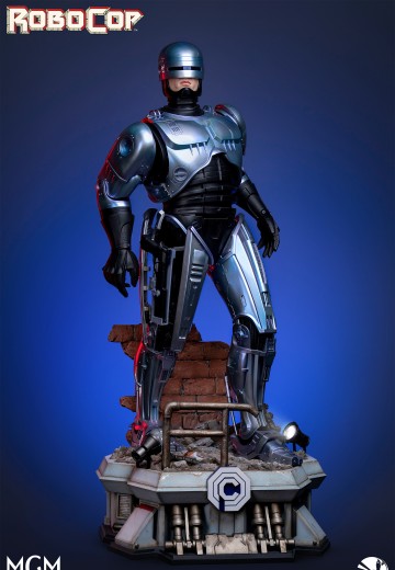 机械战警1987 机械战警 1/2全身像