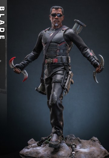 《死侍与金刚狼》刀锋战士1:6比例珍藏人偶 | Hpoi手办维基