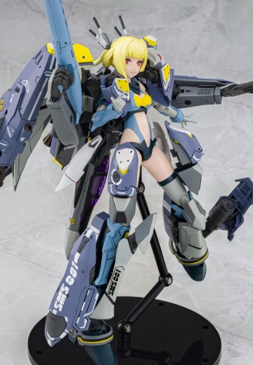 V.F.G. MC-18 超时空要塞F VF-25S 超级弥赛亚