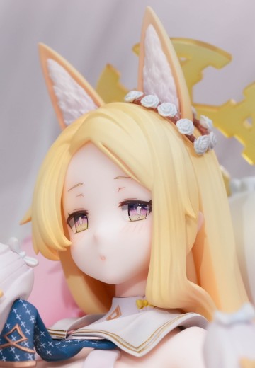 蔚蓝档案 百合园圣娅