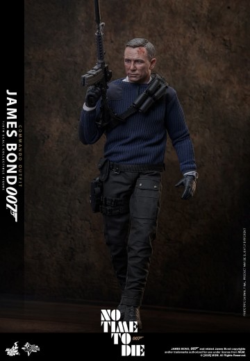 《007: 无暇赴死》詹姆斯·邦德 (突击队装束) 1:6比例珍藏人偶