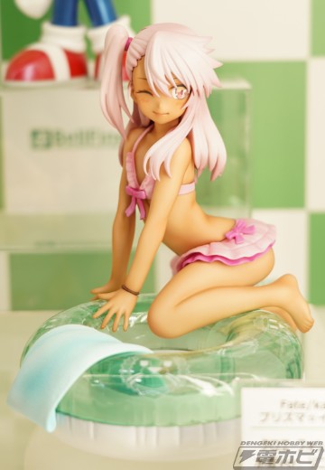 克洛伊·冯·爱因兹贝伦 泳装 更新眨眼版 | Hpoi手办维基