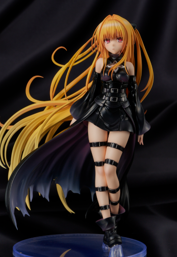 出包王女DARKNESS 「金色暗影」 BLACK TRANS