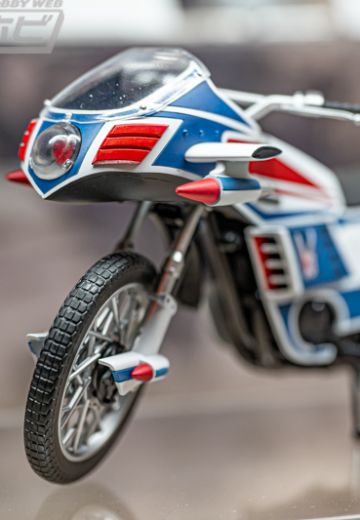 S.H.Figuarts 飓风号 荣耀昭和骑士版 | Hpoi手办维基