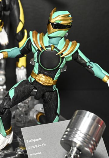 S.H.Figuarts 豪兽鹰 | Hpoi手办维基