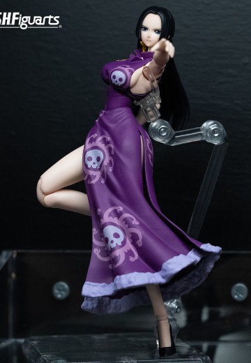 S.H.Figuarts 航海王 波雅·汉库克 -玛丽弗德顶上决战- | Hpoi手办维基
