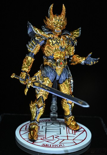 S.H.Figuarts (真骨雕制法) 黄金骑士牙狼·翔