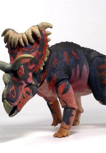 科斯莫角龙– 1/18可动玩偶 | Hpoi手办维基