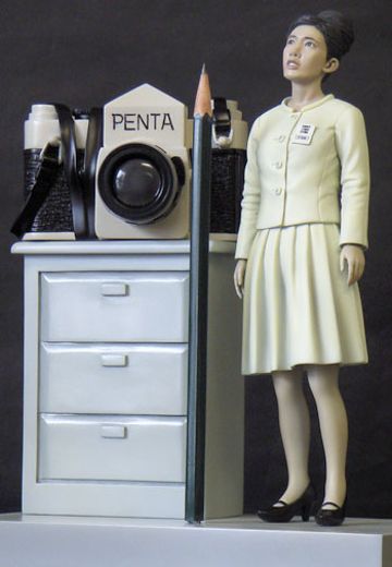 大怪兽系列 奥特Q编 「1/8计划（江户川由利子）」 | Hpoi手办维基