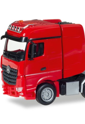 307734 梅赛德斯-奔驰Arocs Bigspace 8×4重载牵引车