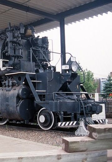 DMIR铁路M系列2-8-8-4蒸汽机车火车