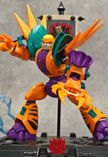 百变机兽之洛洛历险记 猛虎王 | Hpoi手办维基