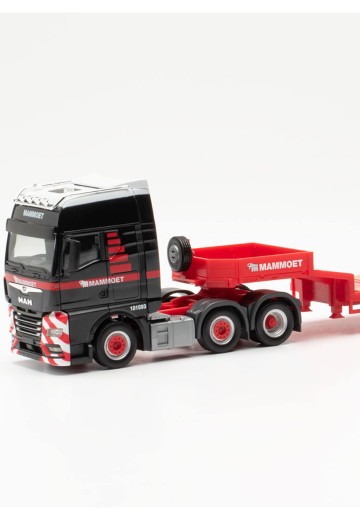 316934 MAN TGX GX 6x2牵引车；Mammoet410112