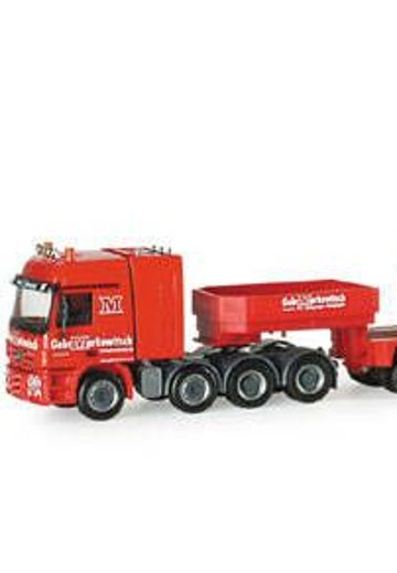 280341 梅赛德斯-奔驰Actros Titan8×4牵引车+金牛座机车外壳