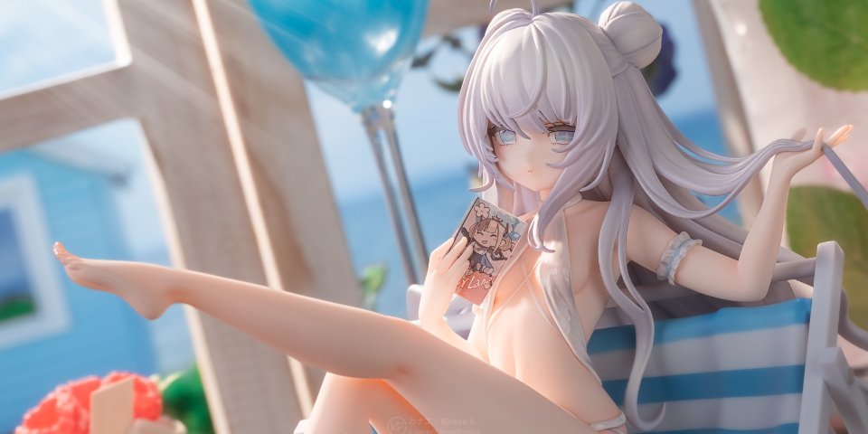 就算到了度假场所也不高兴吗，你这家伙