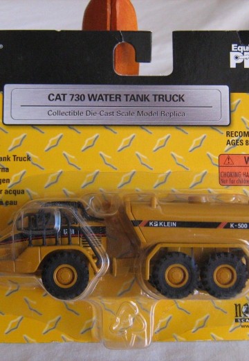 55406 CAT730铰接式水柜卡车 | Hpoi手办维基