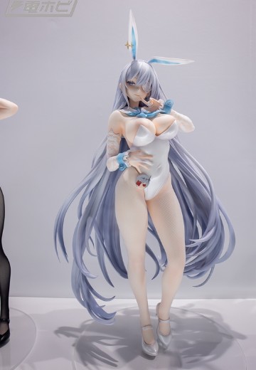 B-style 碧蓝航线 埃玛（埃姆登）兔女郎