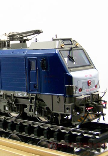 1/64 S比例 HXD2B电力机车静态