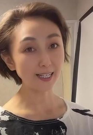 梁颖